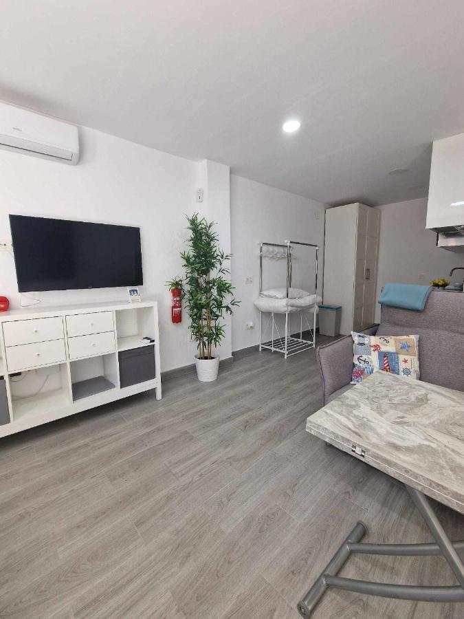 דירות מאלגה Balneario Pedregalejo Loft B מראה חיצוני תמונה